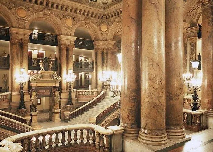 Hotel 10 Opéra by HappyCulture Parigi